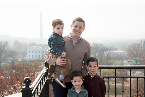 0123__12-7-25_Tishman-Speyer-Holiday-Brunch-Hay-Adams-Hotel-DC-Event-Photojournalism-photography