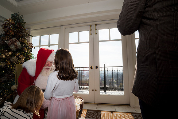 0285__12-7-25_Tishman-Speyer-Holiday-Brunch-Hay-Adams-Hotel-DC-Event-Photojournalism-photography