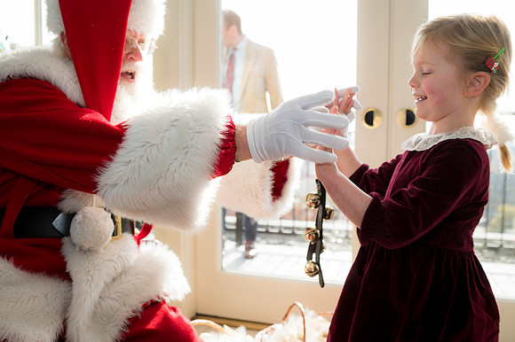 0330__12-7-25_Tishman-Speyer-Holiday-Brunch-Hay-Adams-Hotel-DC-Event-Photojournalism-photography