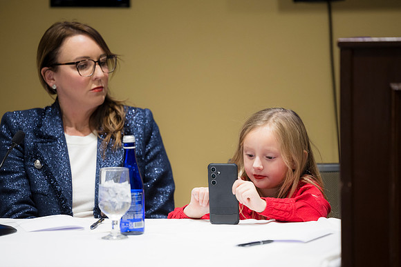 0141__12-8-25_Orchard-Therapeutics-Congressional-Briefing-Rayburn-DC-Event-Photojournalism-photography