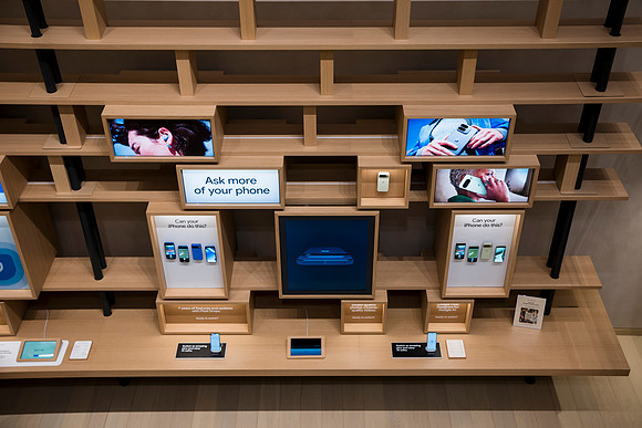0048__12-9-25_Google-Store-Georgetown-Event-Space-Washington-DC-Happy-Techsgiving--Event-Photojournalism-photography