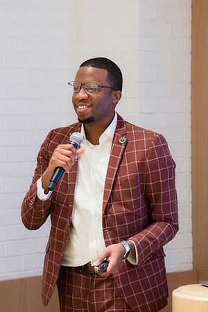 0099__12-9-25_Google-Store-Georgetown-Event-Space-Washington-DC-Happy-Techsgiving--Event-Photojournalism-photography