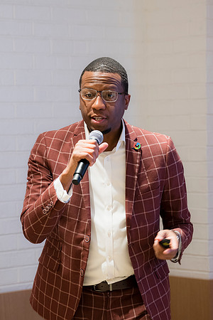 0100__12-9-25_Google-Store-Georgetown-Event-Space-Washington-DC-Happy-Techsgiving--Event-Photojournalism-photography