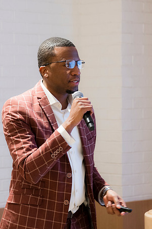 0104__12-9-25_Google-Store-Georgetown-Event-Space-Washington-DC-Happy-Techsgiving--Event-Photojournalism-photography