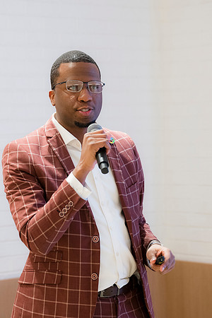 0113__12-9-25_Google-Store-Georgetown-Event-Space-Washington-DC-Happy-Techsgiving--Event-Photojournalism-photography