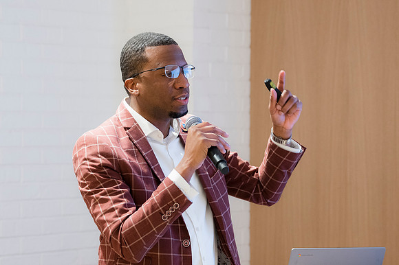 0125__12-9-25_Google-Store-Georgetown-Event-Space-Washington-DC-Happy-Techsgiving--Event-Photojournalism-photography