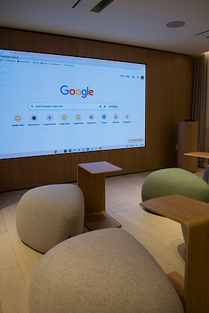 0138__12-9-25_Google-Store-Georgetown-Event-Space-Washington-DC-Happy-Techsgiving--Event-Photojournalism-photography