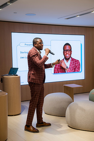 0210__12-9-25_Google-Store-Georgetown-Event-Space-Washington-DC-Happy-Techsgiving--Event-Photojournalism-photography
