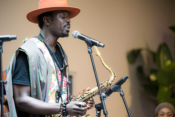 0352H_3-29-25_Smithsonian-Museum-of-African-Art-Cheikh-Ibra-Fam-Concert-Event-Photojournalism