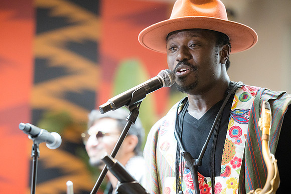 0194H_3-29-25_Smithsonian-Museum-of-African-Art-Cheikh-Ibra-Fam-Concert-Event-Photojournalism