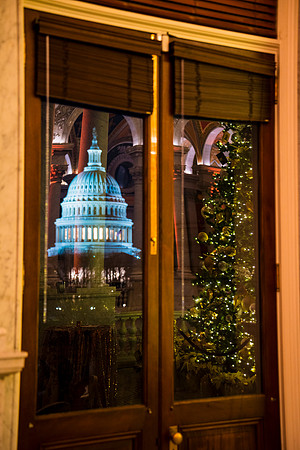 0163__12-12-25_2025-Bain-&-Company-Holiday-Party-Library-of-Congress-DC-Event-Photojournalism-photography