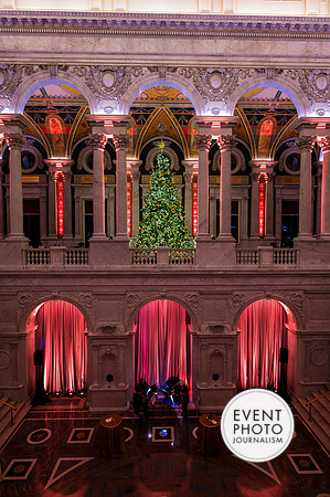 0210__12-12-25_2025-Bain-&-Company-Holiday-Party-Library-of-Congress-DC-Event-Photojournalism-photography