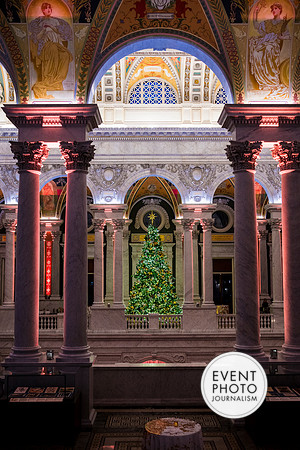 0220__12-12-25_2025-Bain-&-Company-Holiday-Party-Library-of-Congress-DC-Event-Photojournalism-photography