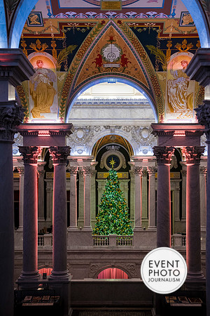 0224__12-12-25_2025-Bain-&-Company-Holiday-Party-Library-of-Congress-DC-Event-Photojournalism-photography