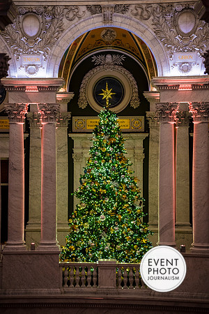 0233__12-12-25_2025-Bain-&-Company-Holiday-Party-Library-of-Congress-DC-Event-Photojournalism-photography
