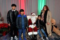 0008__12-20-25_Four-Seasons-Childrens-Holiday-Party-Rodney-Bailey-Photography