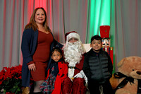 0016__12-20-25_Four-Seasons-Childrens-Holiday-Party-Rodney-Bailey-Photography