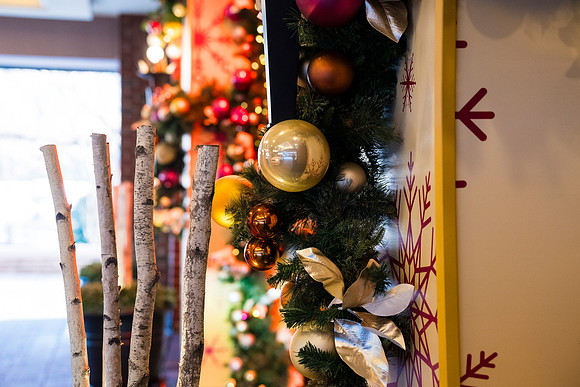 0243__12-20-25_Four-Seasons-Childrens-Holiday-Party-Rodney-Bailey-Photography