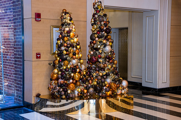 0254__12-20-25_Four-Seasons-Childrens-Holiday-Party-Rodney-Bailey-Photography