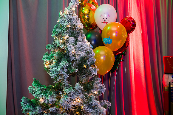 0260__12-20-25_Four-Seasons-Childrens-Holiday-Party-Rodney-Bailey-Photography