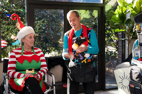 0334__12-20-25_Four-Seasons-Childrens-Holiday-Party-Rodney-Bailey-Photography