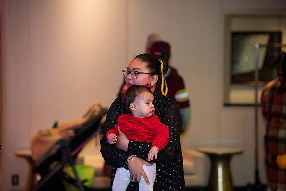 0346__12-20-25_Four-Seasons-Childrens-Holiday-Party-Rodney-Bailey-Photography