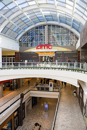 1-22-26__Databricks-Watch-Party-AMC-Tysons-Corner-Virginia-Event-Photojournalism-photography_0013