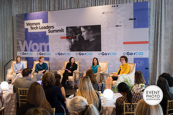 0346__4-13-23_GovCIO-Women-Tech-Leaders-Meeting_Spy-Museum-Washington-DC-EventPhotojournalism-conference-photographers
