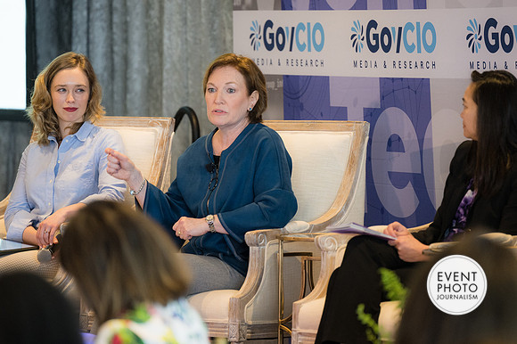 0361__4-13-23_GovCIO-Women-Tech-Leaders-Meeting_Spy-Museum-Washington-DC-EventPhotojournalism-conference-photographers