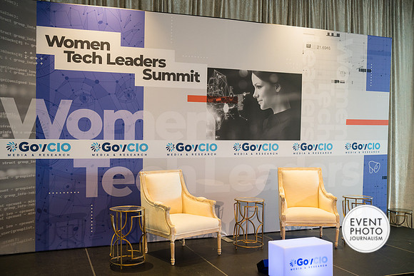 0115__4-13-23_GovCIO-Women-Tech-Leaders-Meeting_Spy-Museum-Washington-DC-EventPhotojournalism-conference-photographers