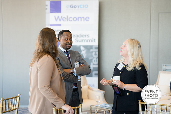 0370__4-13-23_GovCIO-Women-Tech-Leaders-Meeting_Spy-Museum-Washington-DC-EventPhotojournalism-conference-photographers