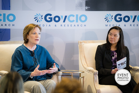 0277__4-13-23_GovCIO-Women-Tech-Leaders-Meeting_Spy-Museum-Washington-DC-EventPhotojournalism-conference-photographers