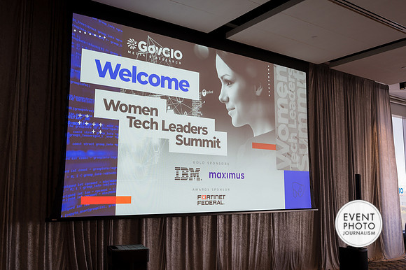 0048__4-13-23_GovCIO-Women-Tech-Leaders-Meeting_Spy-Museum-Washington-DC-EventPhotojournalism-conference-photographers