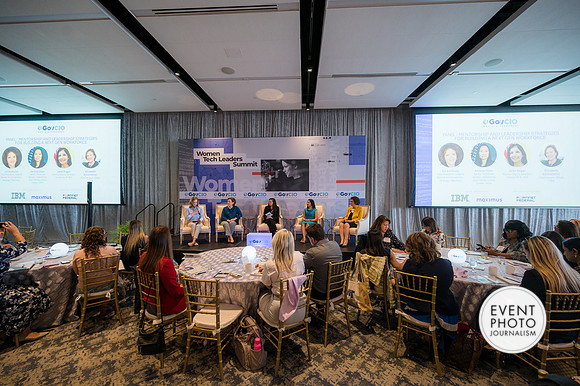 0260__4-13-23_GovCIO-Women-Tech-Leaders-Meeting_Spy-Museum-Washington-DC-EventPhotojournalism-conference-photographers