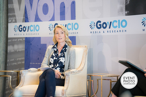 0189__4-13-23_GovCIO-Women-Tech-Leaders-Meeting_Spy-Museum-Washington-DC-EventPhotojournalism-conference-photographers