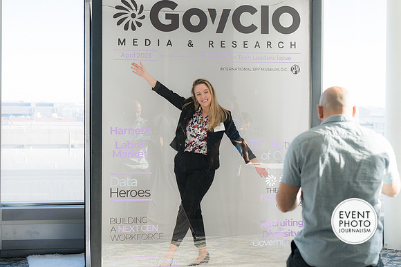 0152__4-13-23_GovCIO-Women-Tech-Leaders-Meeting_Spy-Museum-Washington-DC-EventPhotojournalism-conference-photographers