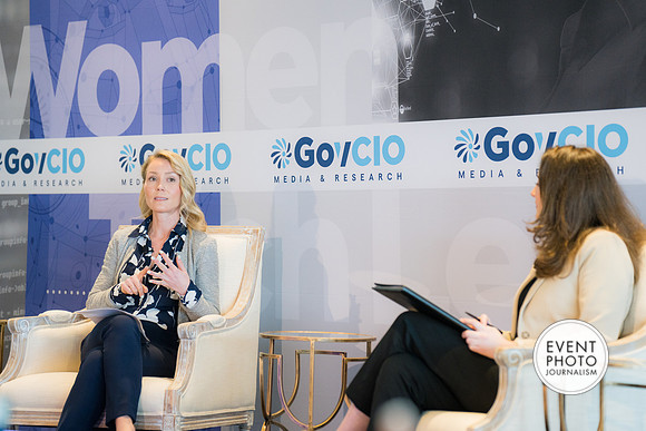 0190__4-13-23_GovCIO-Women-Tech-Leaders-Meeting_Spy-Museum-Washington-DC-EventPhotojournalism-conference-photographers