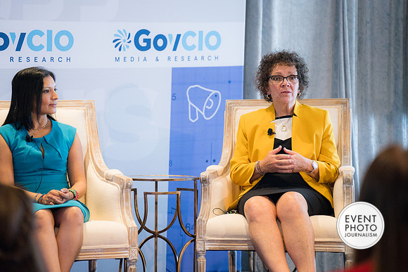 0377__4-13-23_GovCIO-Women-Tech-Leaders-Meeting_Spy-Museum-Washington-DC-EventPhotojournalism-conference-photographers