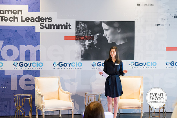 0167__4-13-23_GovCIO-Women-Tech-Leaders-Meeting_Spy-Museum-Washington-DC-EventPhotojournalism-conference-photographers