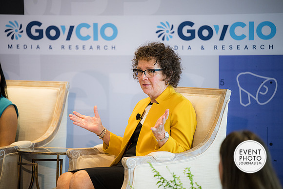0348__4-13-23_GovCIO-Women-Tech-Leaders-Meeting_Spy-Museum-Washington-DC-EventPhotojournalism-conference-photographers