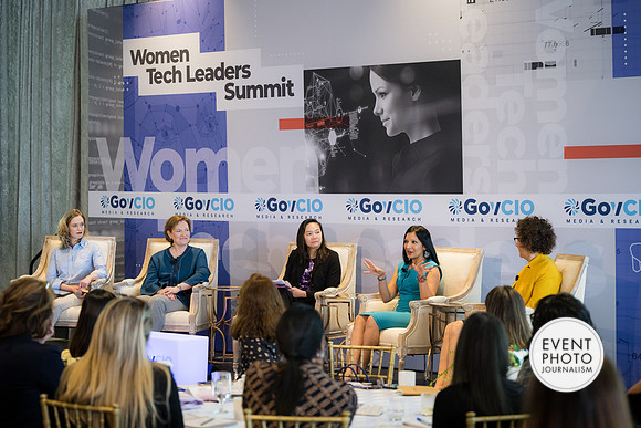 0353__4-13-23_GovCIO-Women-Tech-Leaders-Meeting_Spy-Museum-Washington-DC-EventPhotojournalism-conference-photographers
