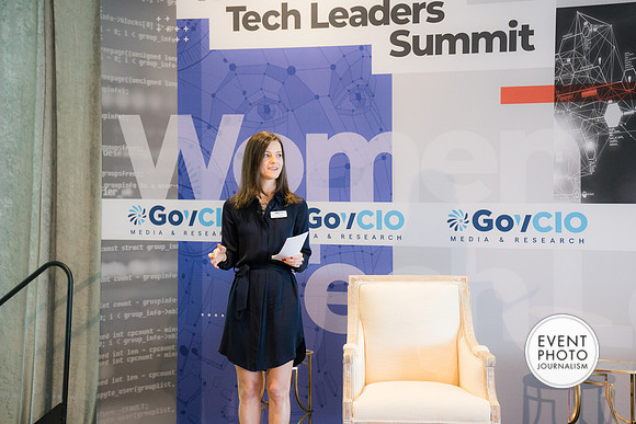 0175__4-13-23_GovCIO-Women-Tech-Leaders-Meeting_Spy-Museum-Washington-DC-EventPhotojournalism-conference-photographers