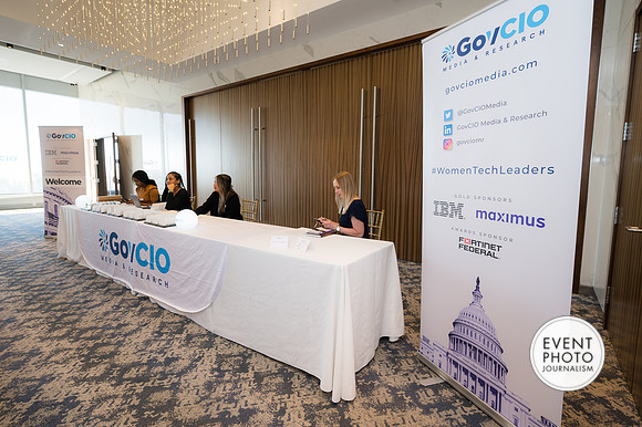 0059__4-13-23_GovCIO-Women-Tech-Leaders-Meeting_Spy-Museum-Washington-DC-EventPhotojournalism-conference-photographers