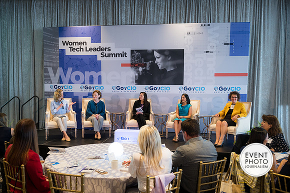 0257__4-13-23_GovCIO-Women-Tech-Leaders-Meeting_Spy-Museum-Washington-DC-EventPhotojournalism-conference-photographers