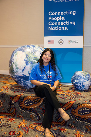 0052_3-10-26_Fulbright-End-of-Program-Workshop-DC-Washington-Plaza-Hotel-Event-Photojournalism-Photography
