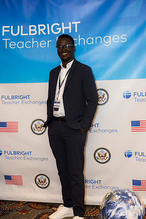 0018_3-11-26_Fulbright-End-of-Program-Workshop-DC-Washington-Plaza-Hotel-Event-Photojournalism-Photography