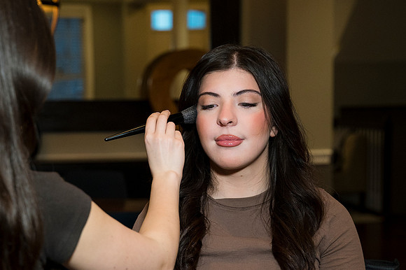 NOVA makeup artist Taylor Bailey Makeup Artist__0003