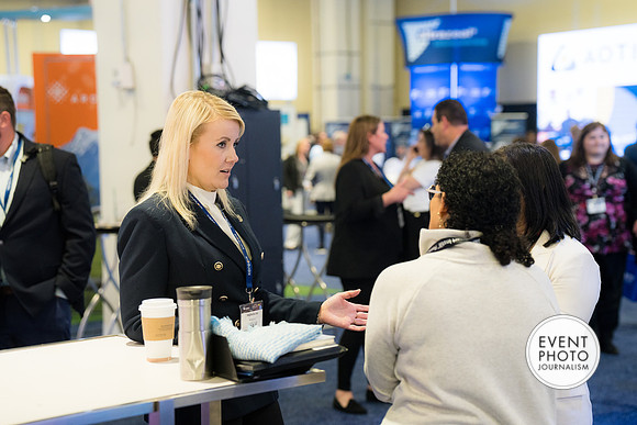 0414__4-28-23_Kerecis-SAWCExhibit-Booth-National-Harbor-Gaylord-Hotel-Washington-DC-EventPhotojournalism-event-photographers