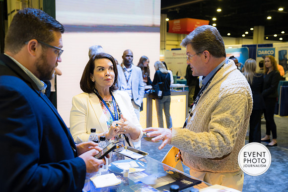 0255__4-28-23_Kerecis-SAWCExhibit-Booth-National-Harbor-Gaylord-Hotel-Washington-DC-EventPhotojournalism-event-photographers