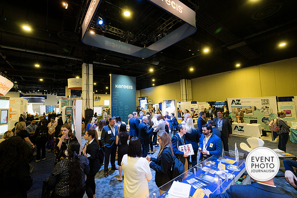 0375__4-28-23_Kerecis-SAWCExhibit-Booth-National-Harbor-Gaylord-Hotel-Washington-DC-EventPhotojournalism-event-photographers